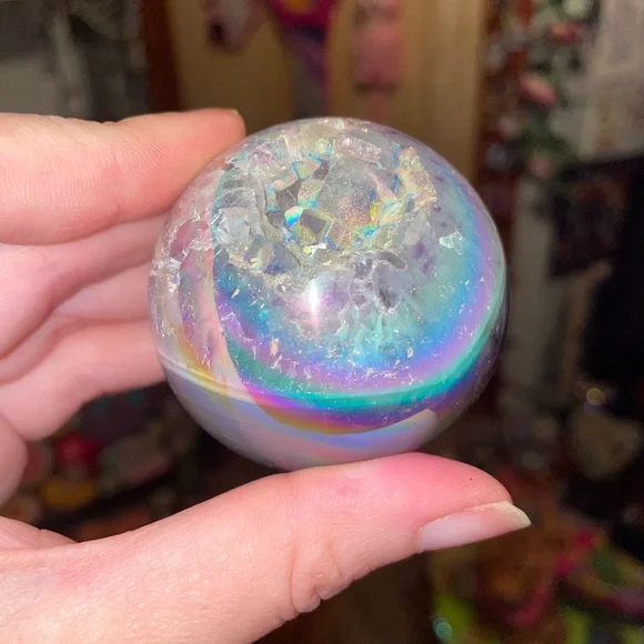 Aura sphere with druzy and pretty agate banding - Picture 4 of 15